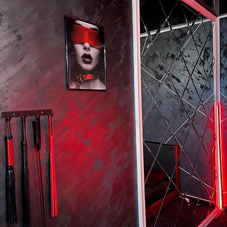 Adult Only Fantasy Room 부쿠레슈티 외부 사진